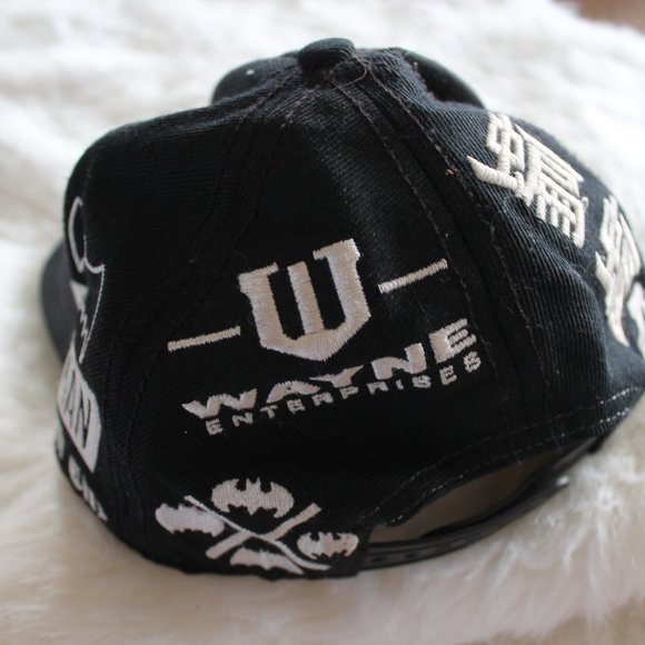 *VERY RARE* CHINA Black Batman Official Merch Snapback w/detailed embroidery - Picture 2 of 7
